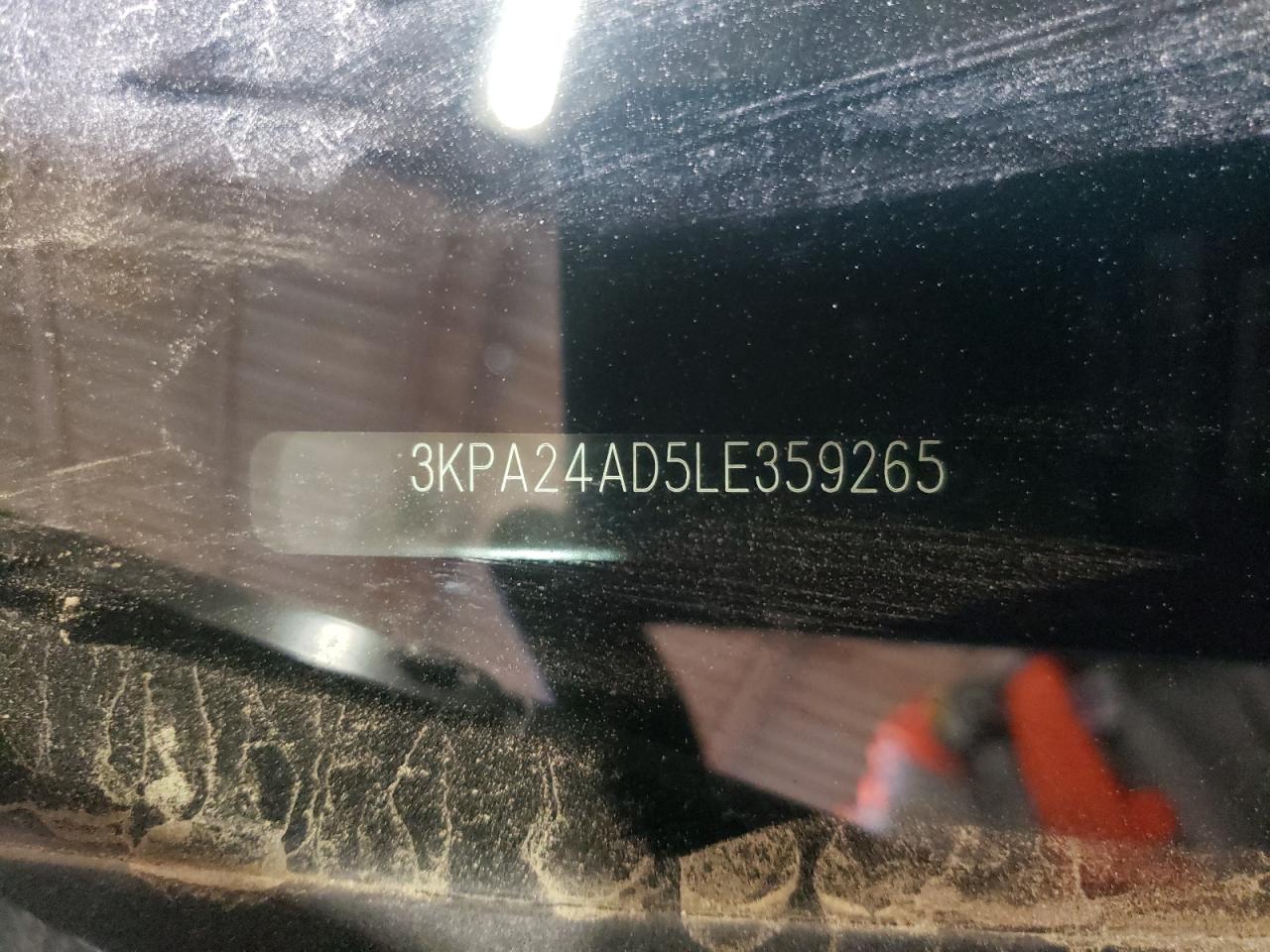 Photo 9 from auction – 2020 KIA RIO with VIN 3KPA24AD5LE359265