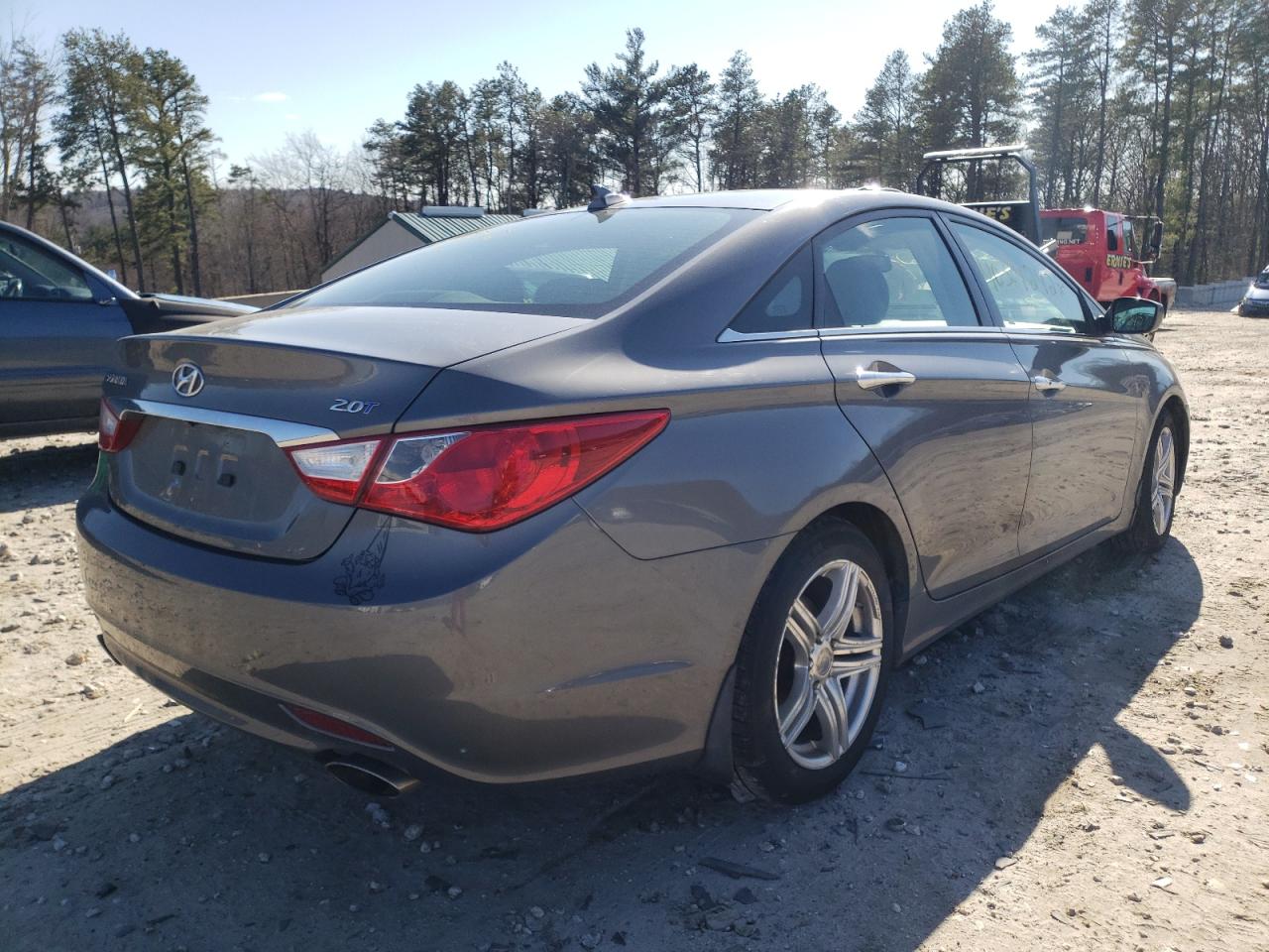 Photo 4 from auction – 2012 HYUNDAI SONATA SE with VIN 5NPEC4AB2CH414280