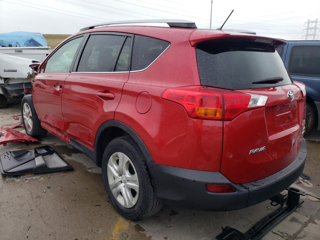 Photo 3 from auction – 2015 TOYOTA RAV4 LE with VIN 2T3BFREV3FW371190