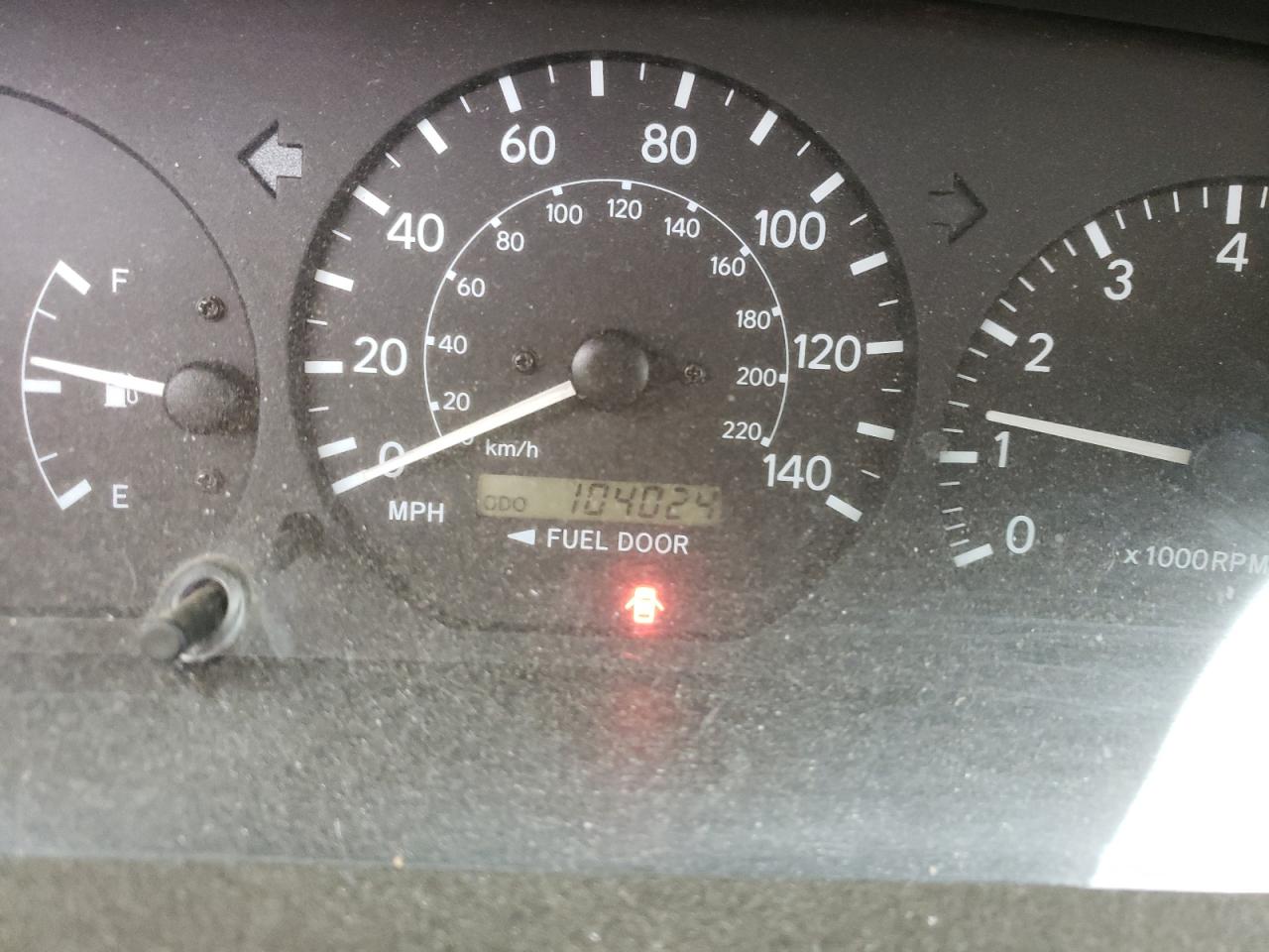 Photo 8 from auction – 2000 TOYOTA CAMRY CE with VIN JT2BG22K5Y0403815