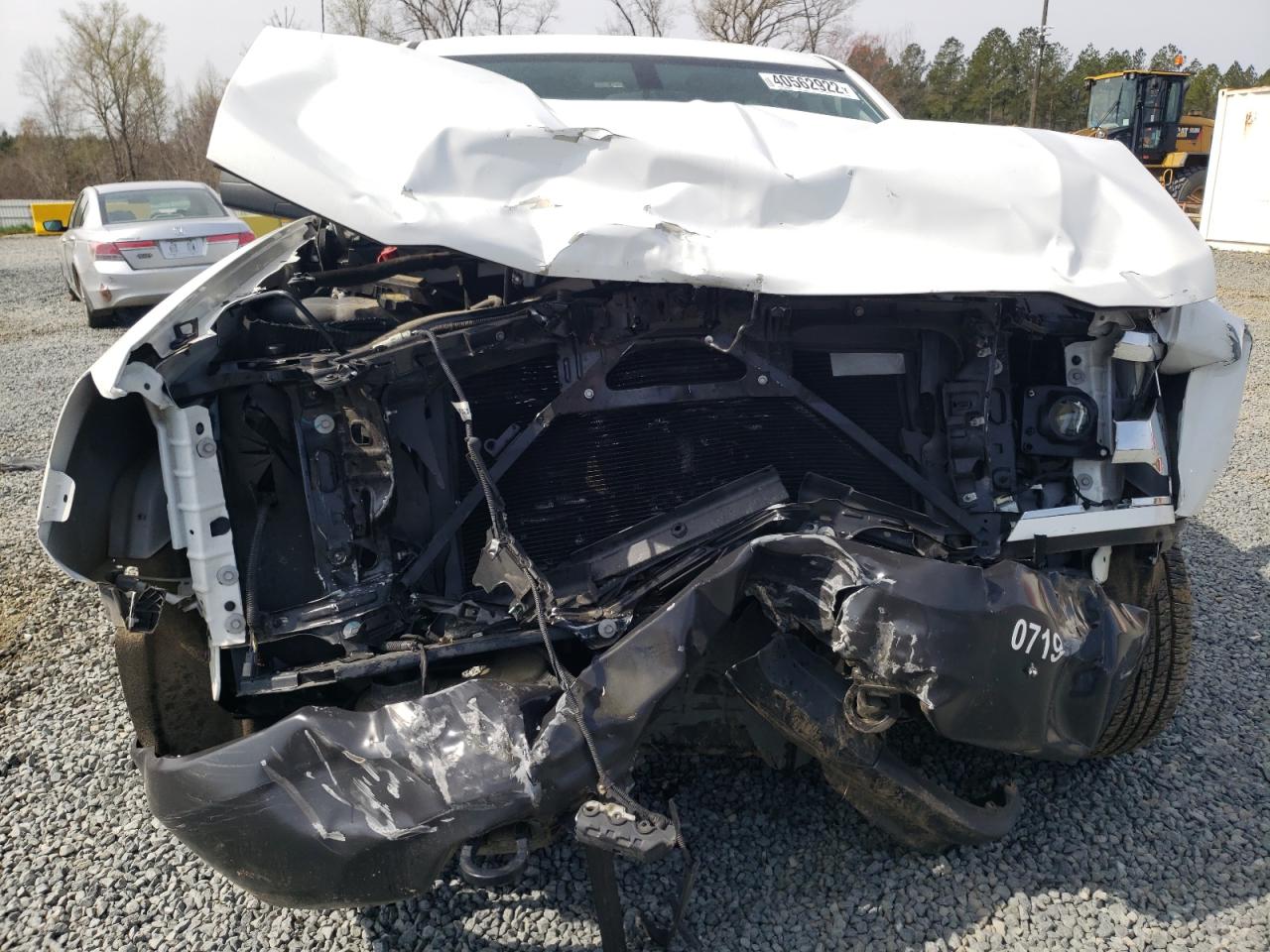 Photo 9 from auction – 2019 CHEVROLET SILVERADO with VIN 2GCVKNEC2K1144835