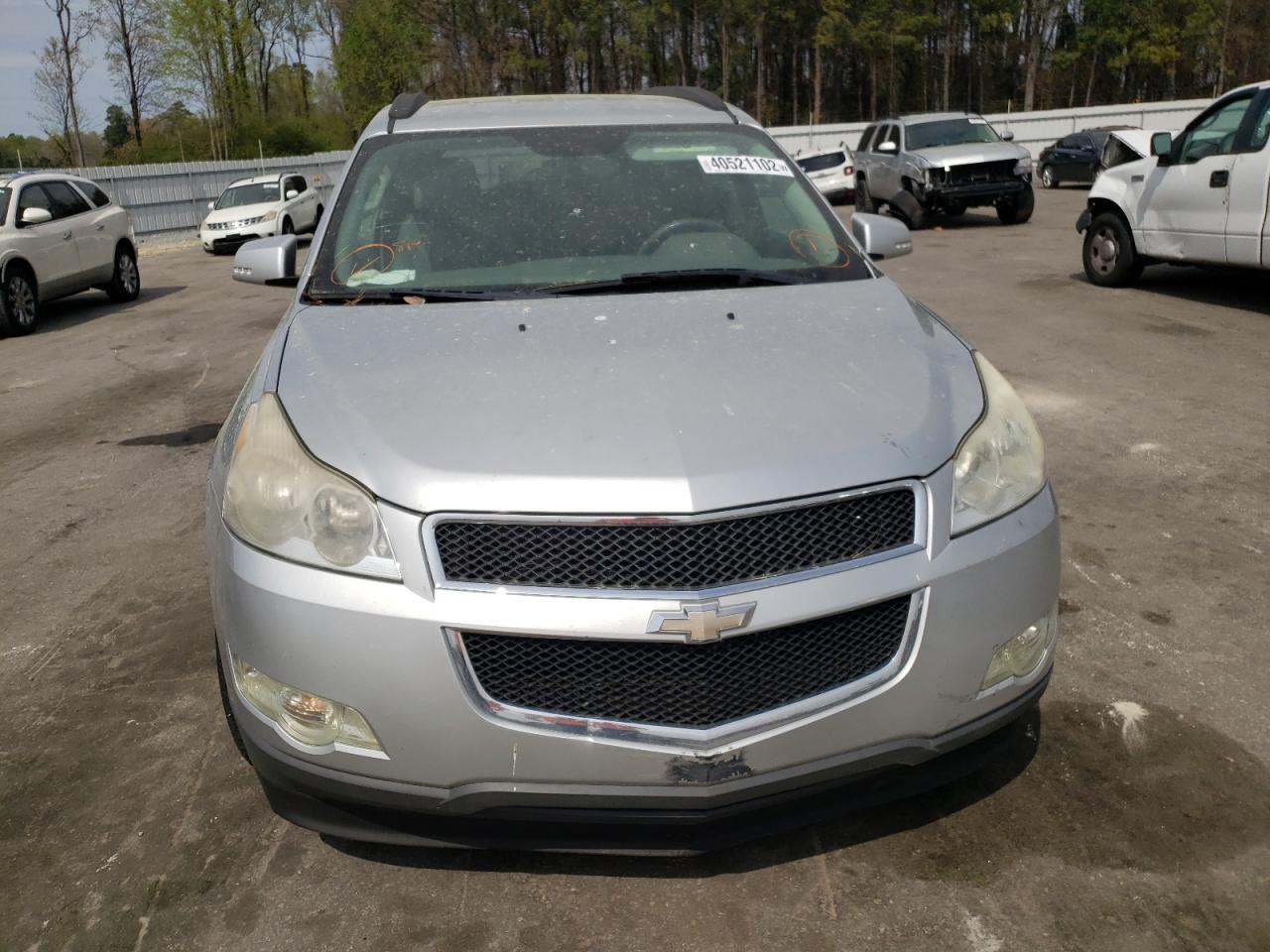 Photo 9 from auction – 2012 CHEVROLET TRAVERSE L with VIN 1GNKRGED7CJ176391