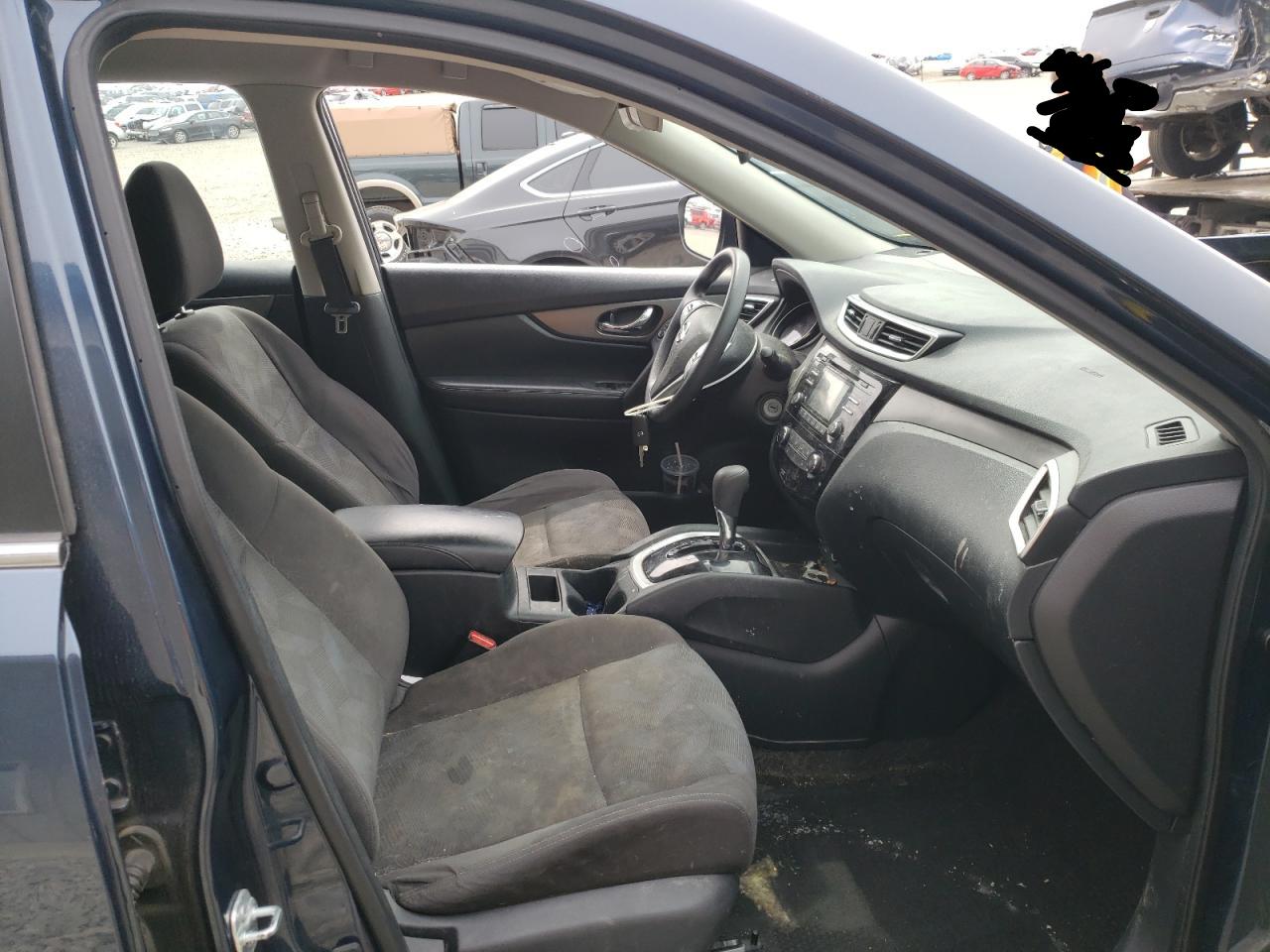 Photo 5 from auction – 2016 NISSAN ROGUE S with VIN KNMAT2MV8GP694953