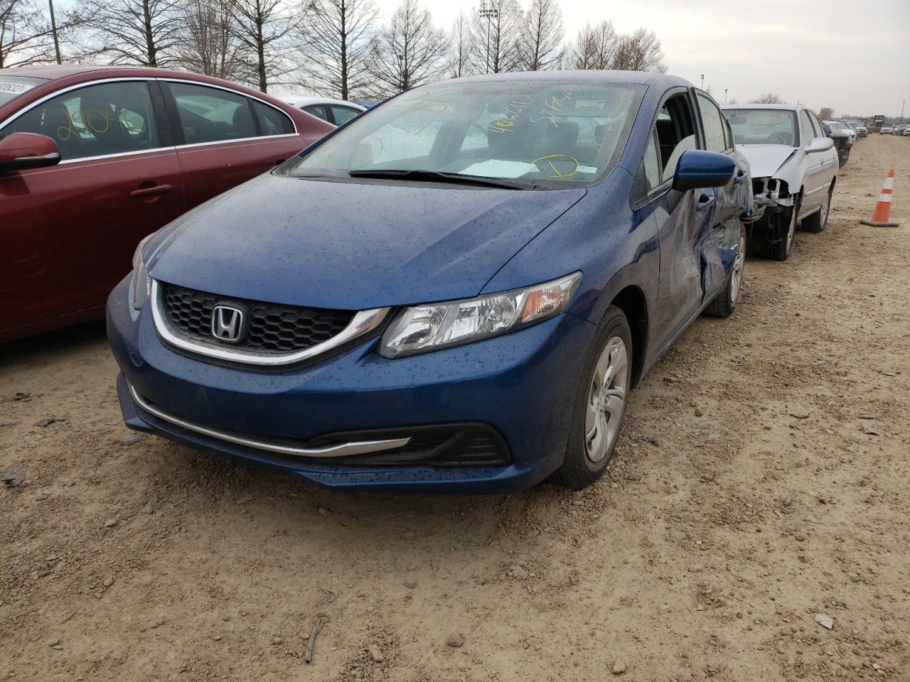Photo 2 from auction – 2014 HONDA CIVIC LX with VIN 19XFB2F57EE065591
