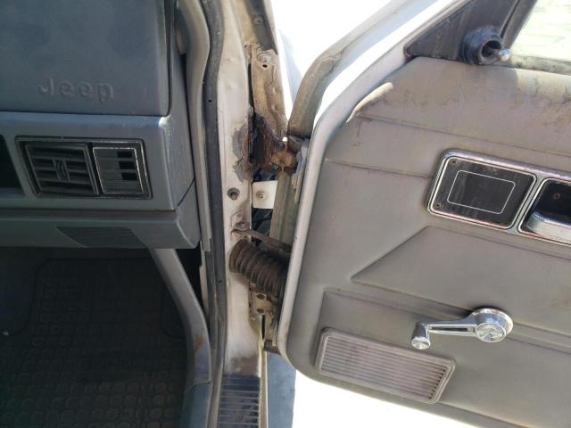 Photo 9 from auction – 1990 JEEP CHEROKEE with VIN 1J4FJ28L3LL169640