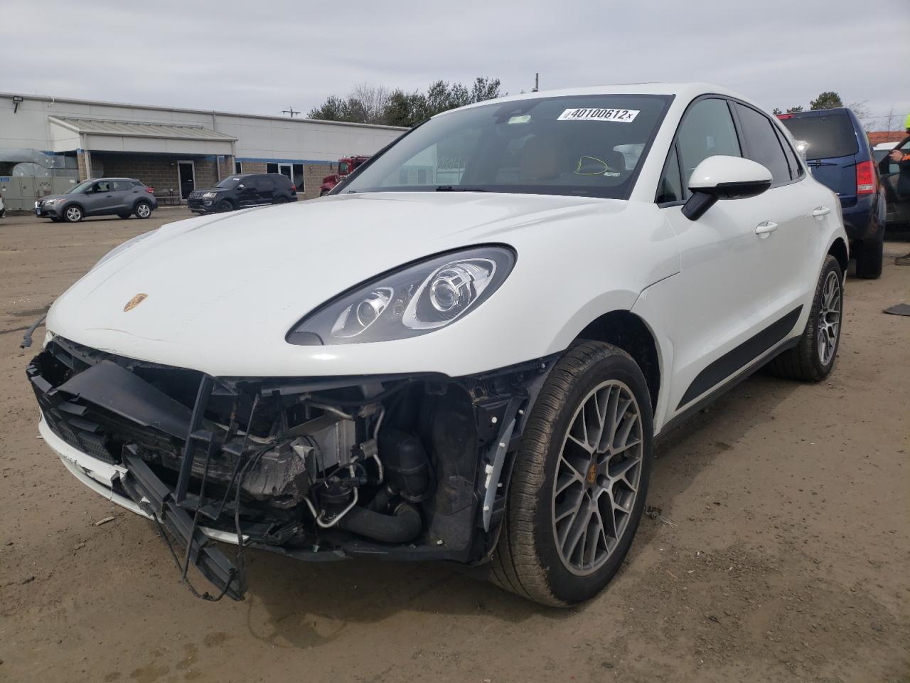 Photo 2 from auction – 2017 PORSCHE MACAN with VIN WP1AA2A53HLB82812