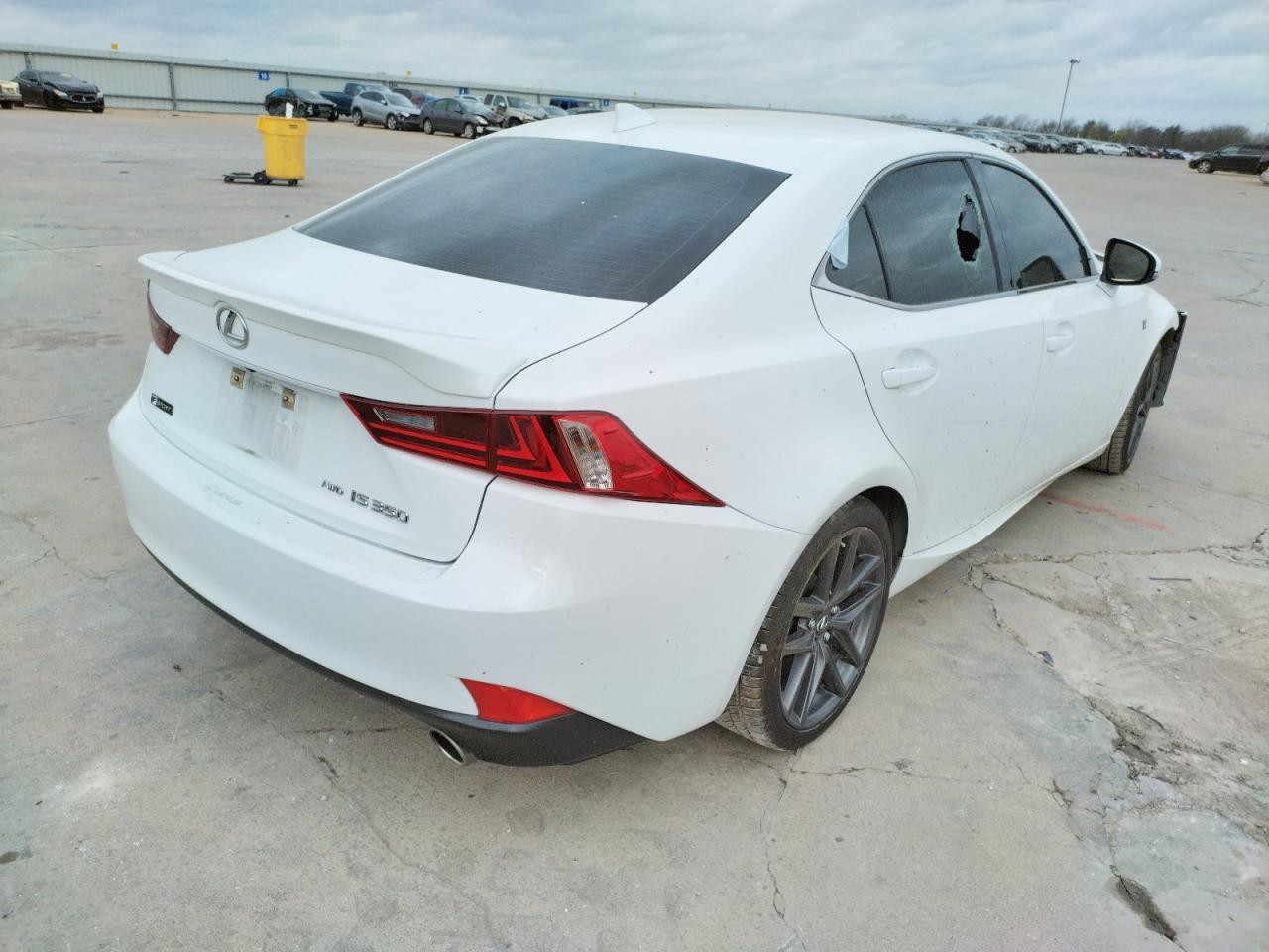 Photo 4 from auction – 2016 LEXUS IS 350 with VIN JTHCE1D20G5012709