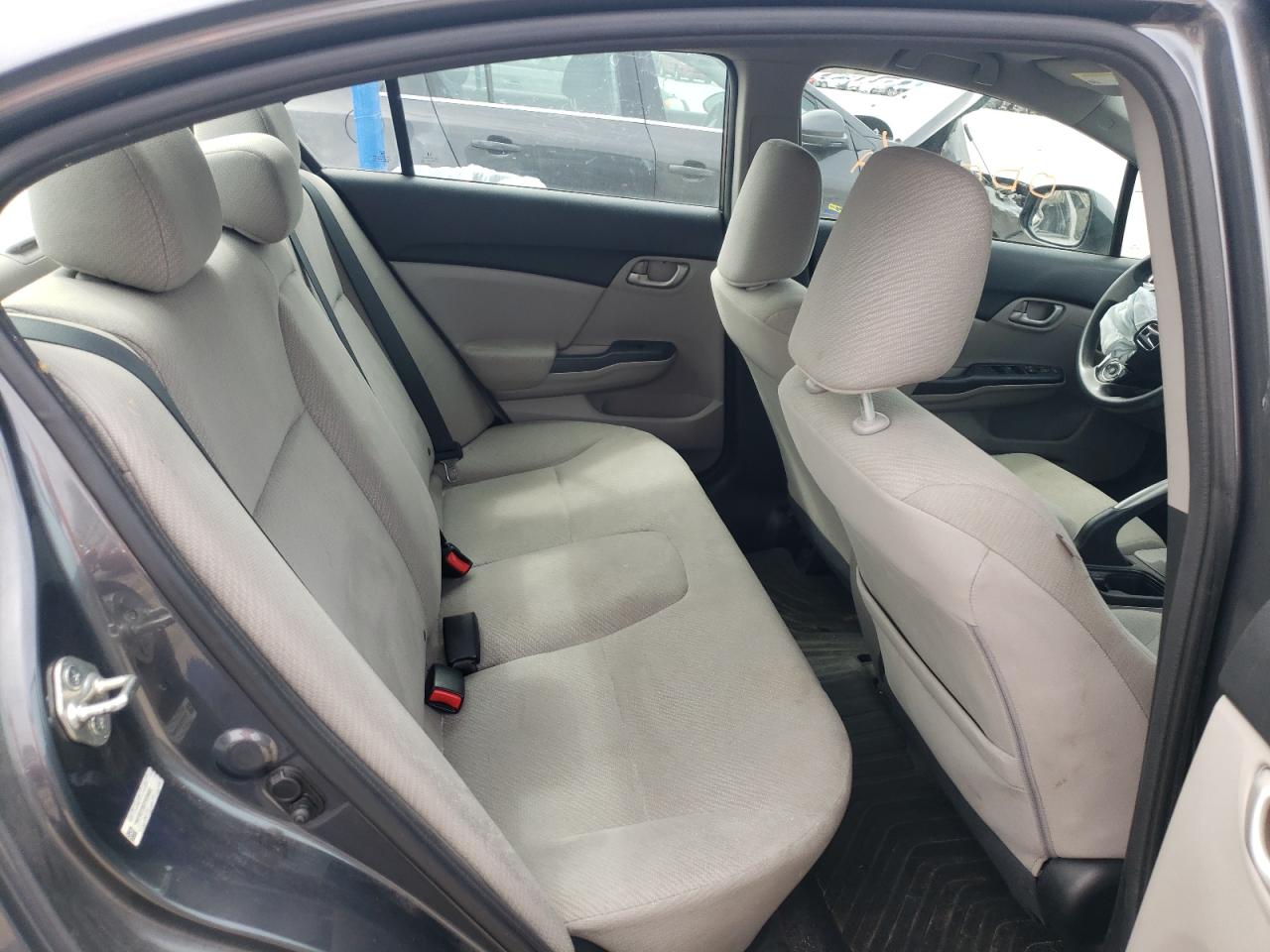 Photo 6 from auction – 2013 HONDA CIVIC LX with VIN 19XFB2F58DE039483
