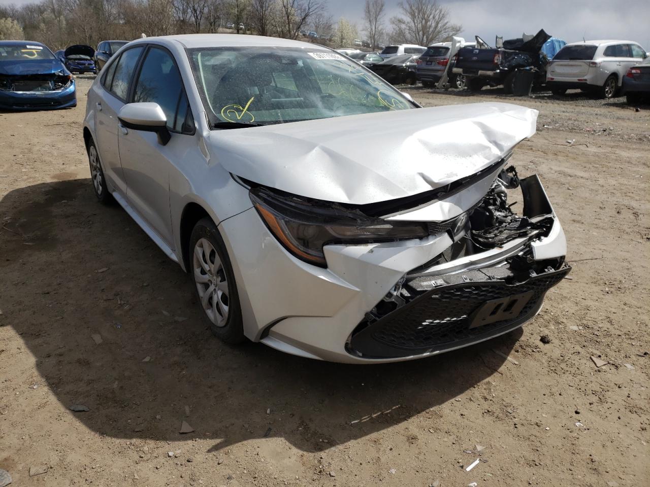 Photo 1 from auction – 2022 TOYOTA COROLLA LE with VIN 5YFEPMAE7NP303129