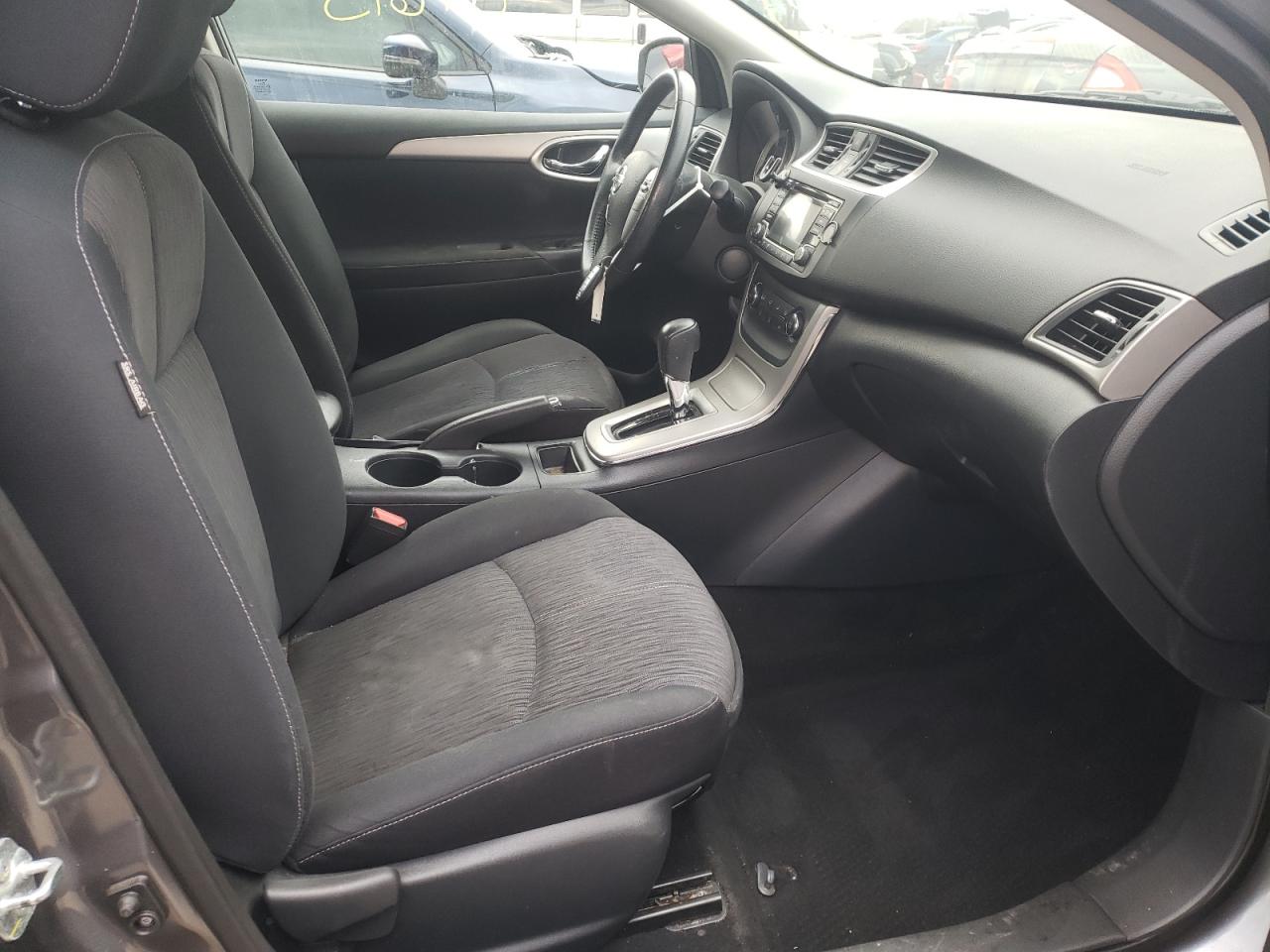 Photo 5 from auction – 2015 NISSAN SENTRA S with VIN 3N1AB7AP9FL661298