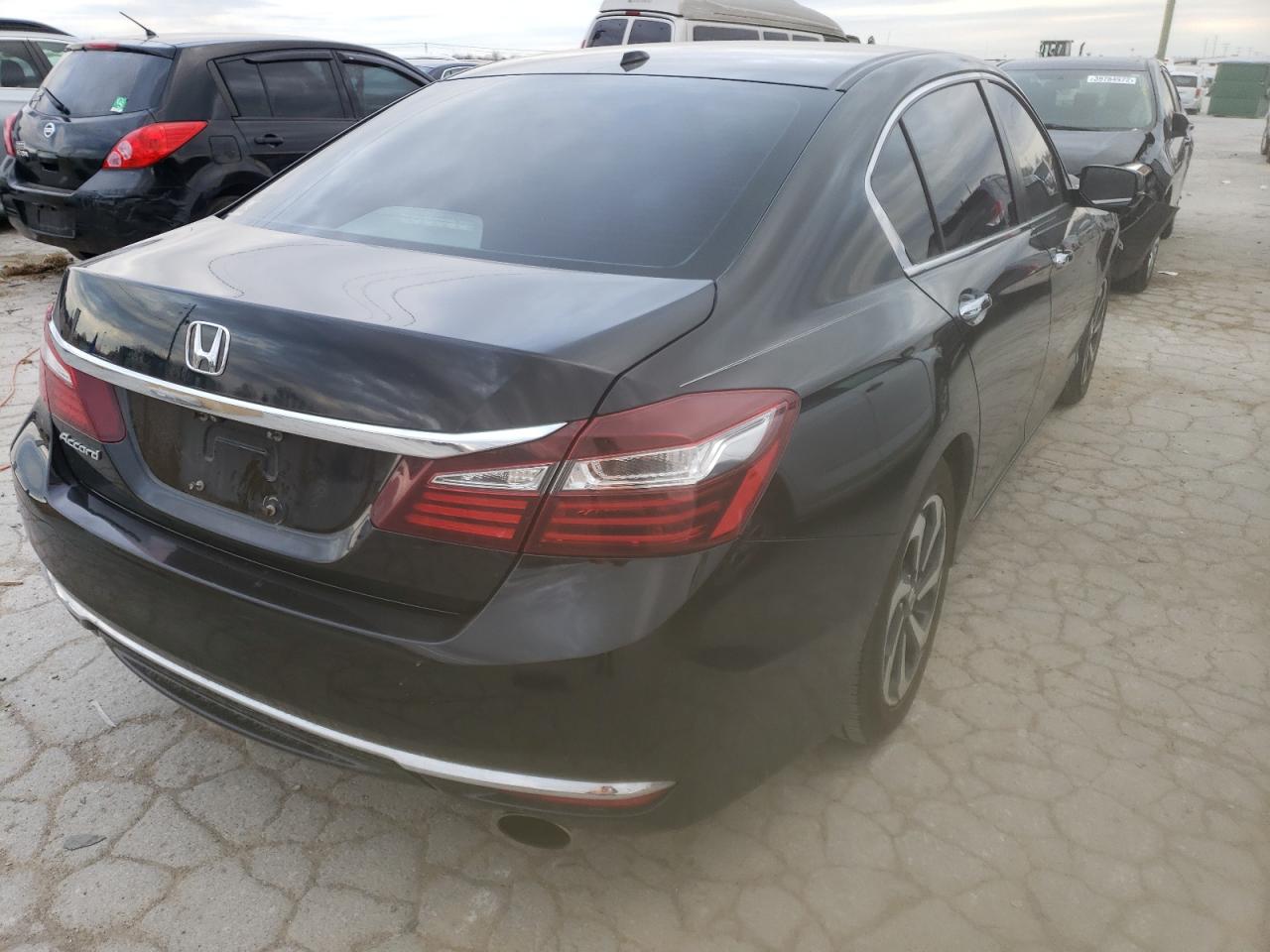 Photo 4 from auction – 2016 HONDA ACCORD EX with VIN 1HGCR2F71GA090803