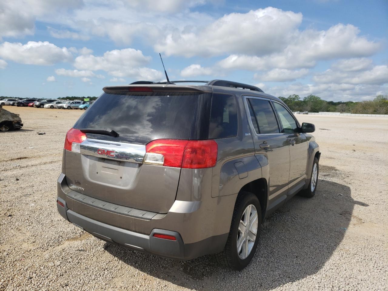 Photo 4 from auction – 2011 GMC TERRAIN SL with VIN 2CTALSEC9B6458158
