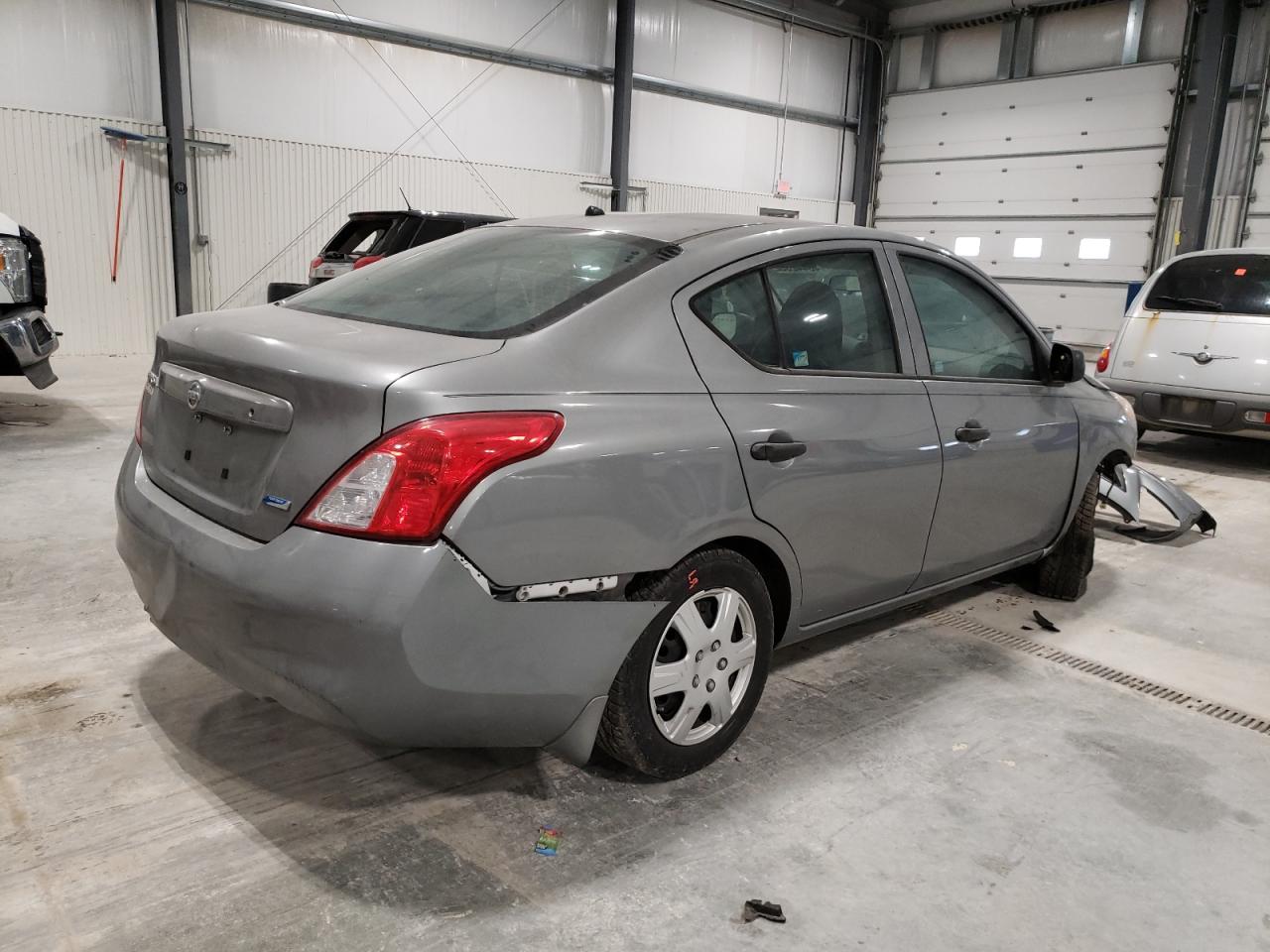 Photo 4 from auction – 2014 NISSAN VERSA S with VIN 3N1CN7AP7EL873146