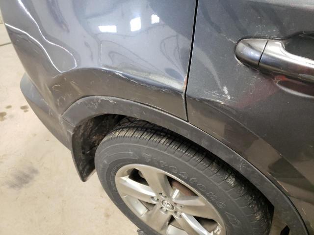 Photo 9 from auction – 2015 TOYOTA RAV4 XLE with VIN JTMRFREV7FD173157