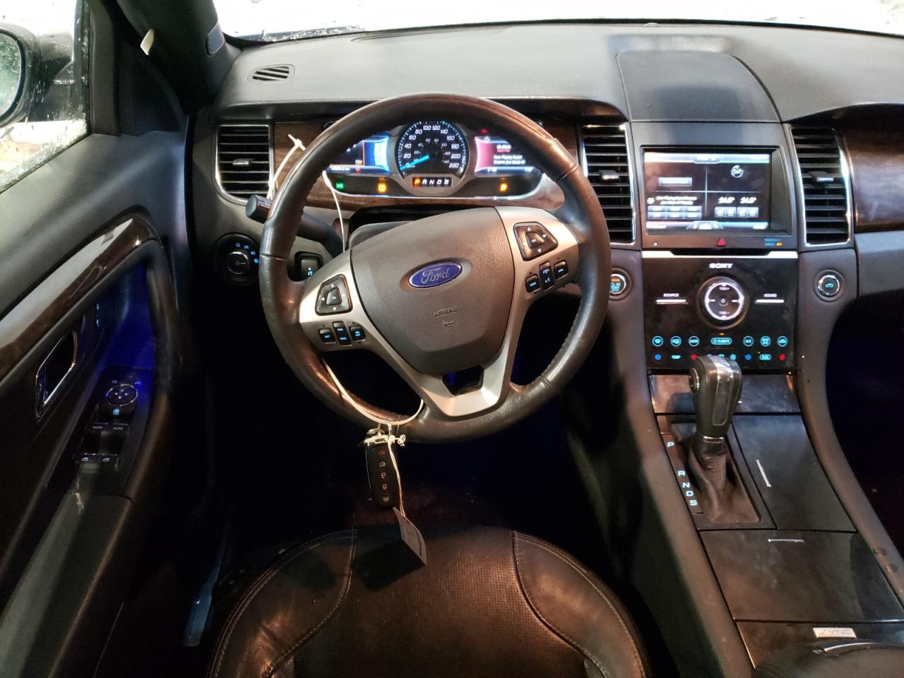 Photo 9 from auction – 2015 FORD TAURUS LIM with VIN 1FAHP2J87FG157786