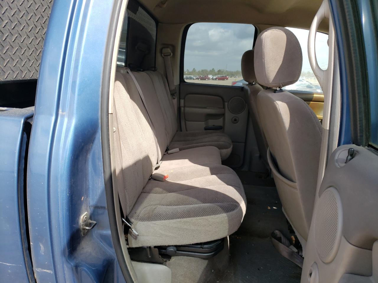 Photo 6 from auction – 2002 DODGE DR1500 with VIN 1D7HA18N02S607969
