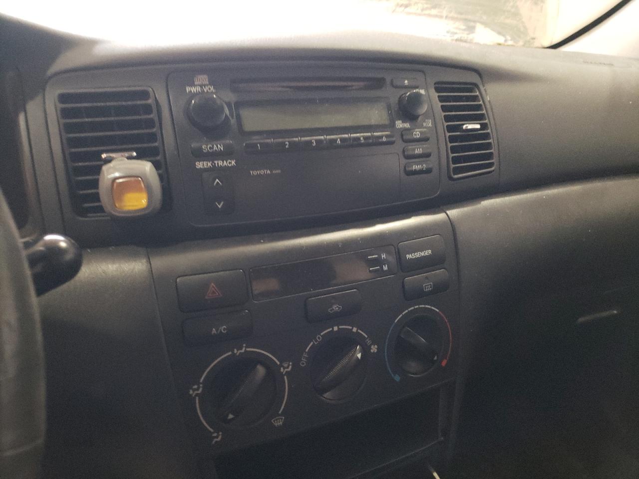 Photo 9 from auction – 2004 TOYOTA COROLLA CE with VIN 1NXBR32E44Z332428