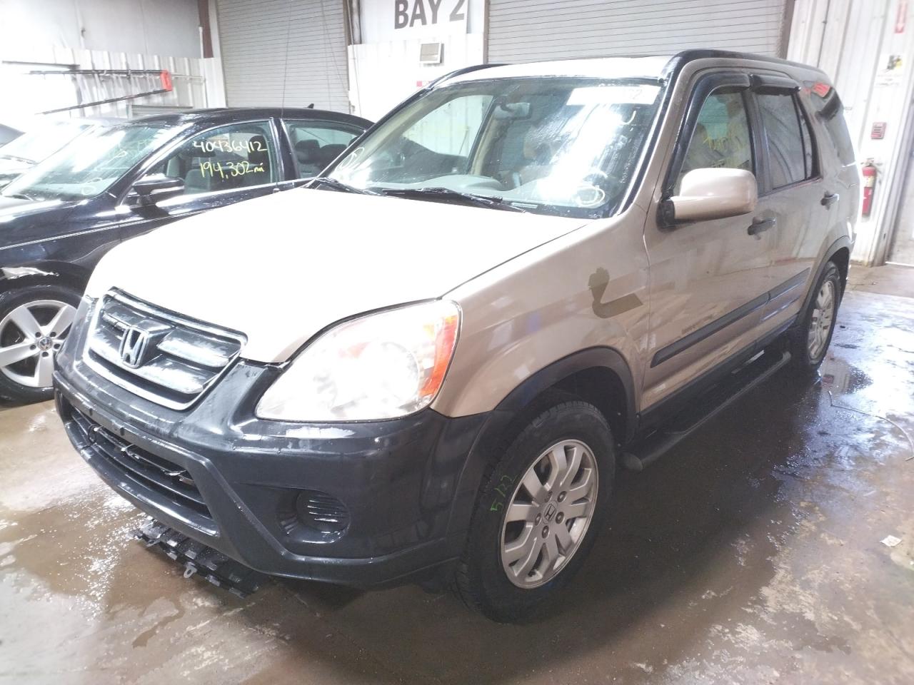 Photo 2 from auction – 2005 HONDA CR-V EX with VIN SHSRD78895U333054
