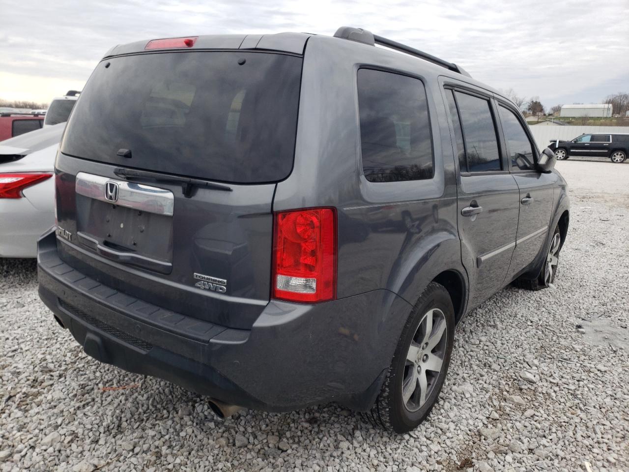 Photo 4 from auction – 2012 HONDA PILOT TOUR with VIN 5FNYF4H95CB079649