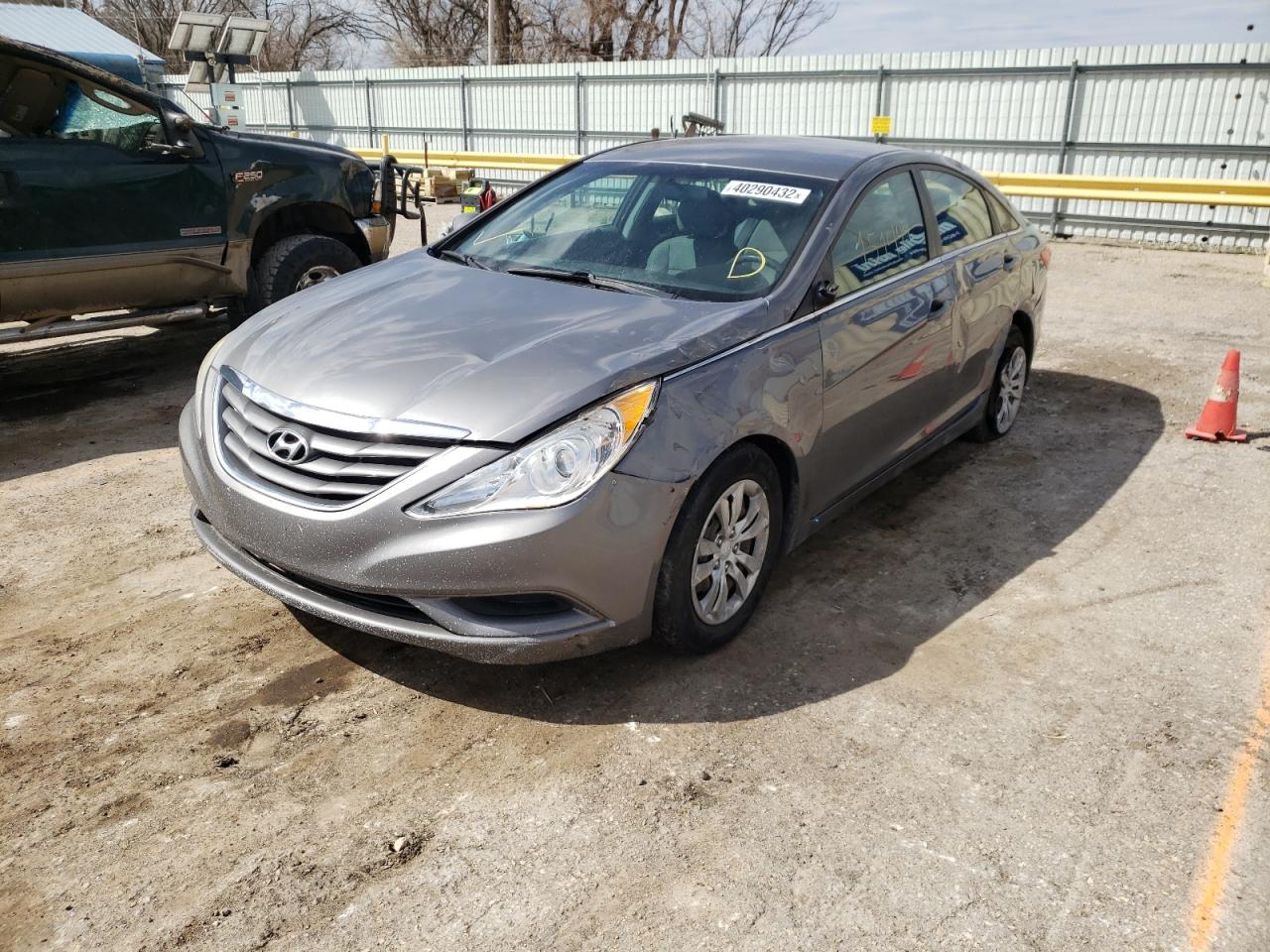 Photo 2 from auction – 2011 HYUNDAI SONATA GLS with VIN 5NPEB4AC7BH023989