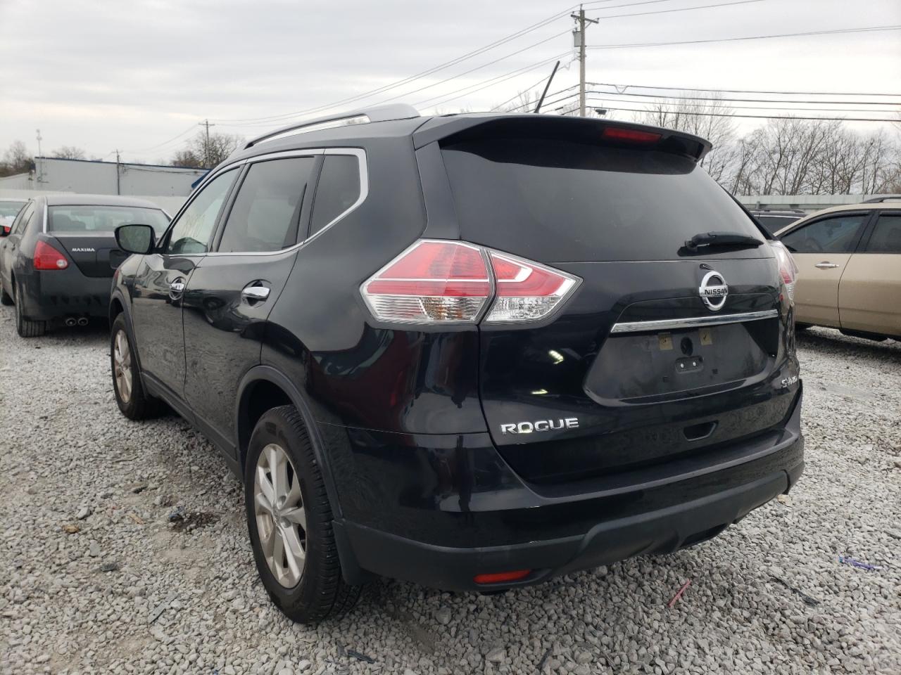 Photo 3 from auction – 2016 NISSAN ROGUE S with VIN KNMAT2MV8GP720208