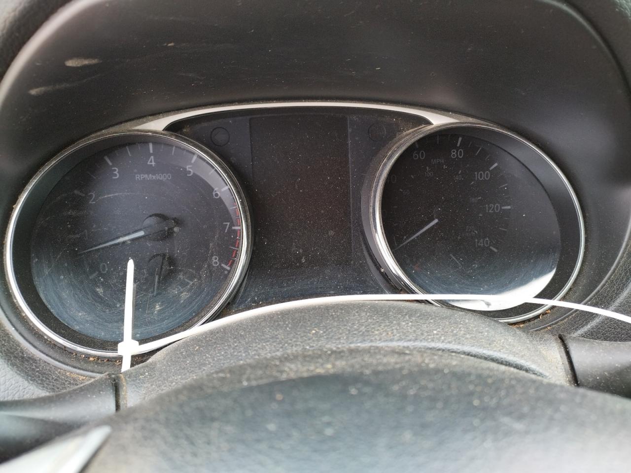 Photo 8 from auction – 2015 NISSAN ROGUE S with VIN 5N1AT2ML7FC830649