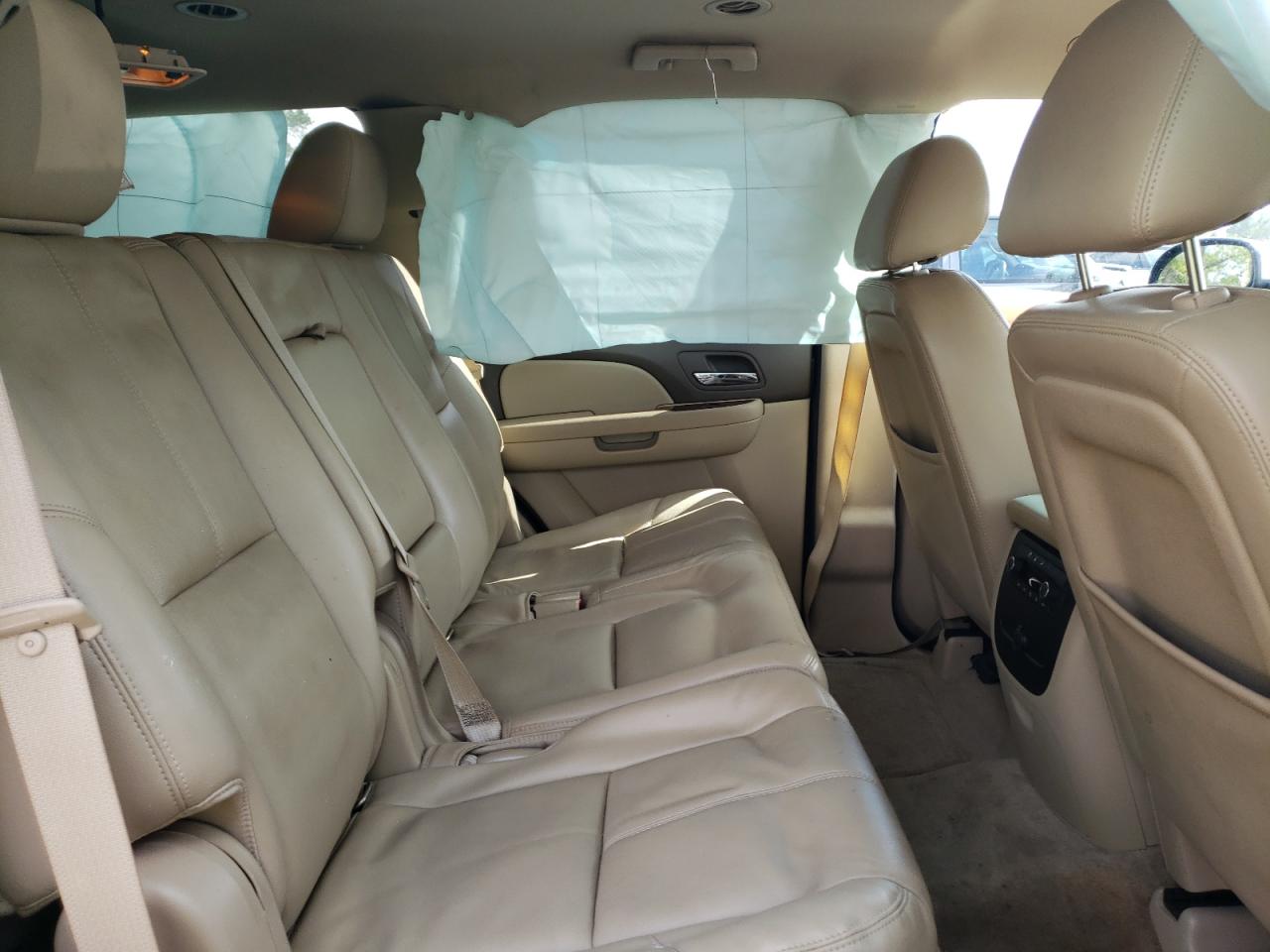 Photo 6 from auction – 2013 CHEVROLET TAHOE C150 with VIN 1GNSCBE08DR172340