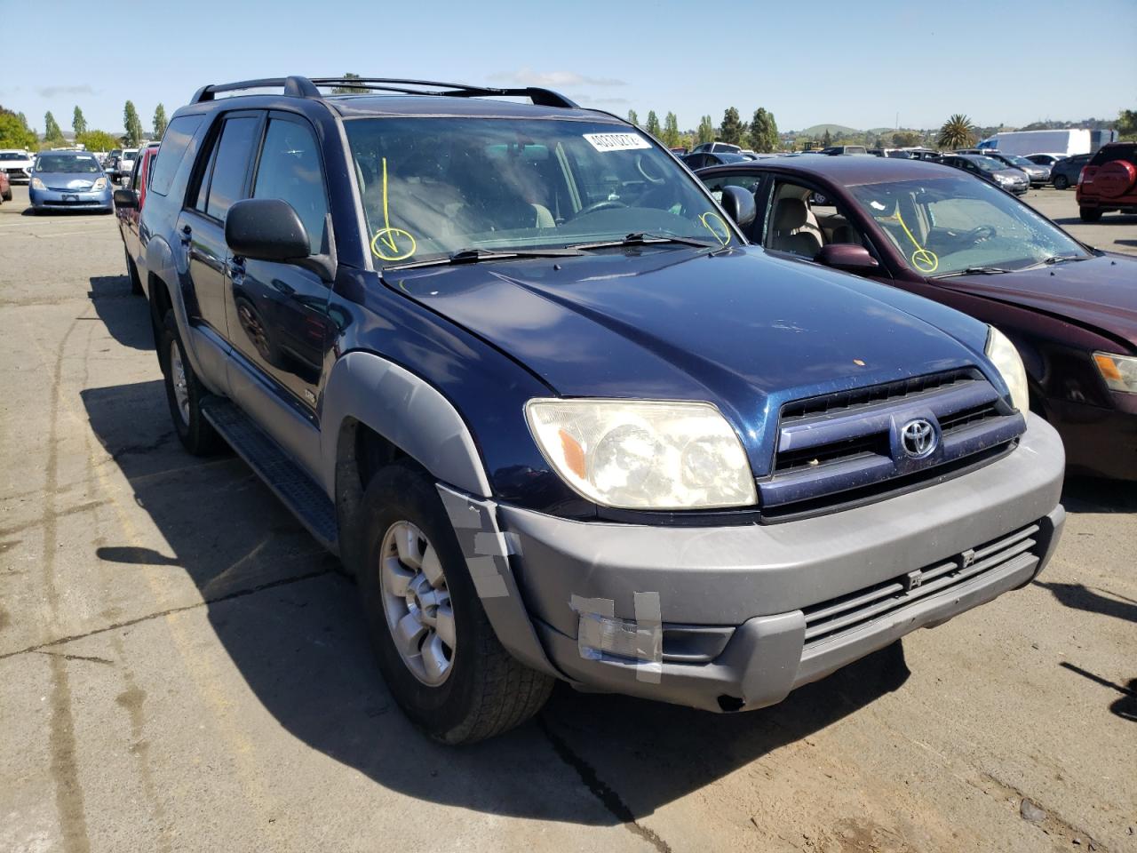 TOYOTA 4RUNNER SR 2003 with VIN JTEZU14R938003023 - Photo from auction