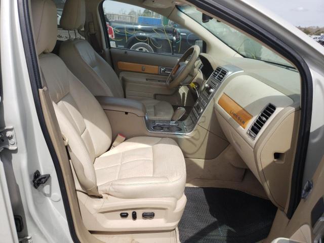Photo 5 from auction – 2007 LINCOLN MKX with VIN 2LMDU88C17BJ24984