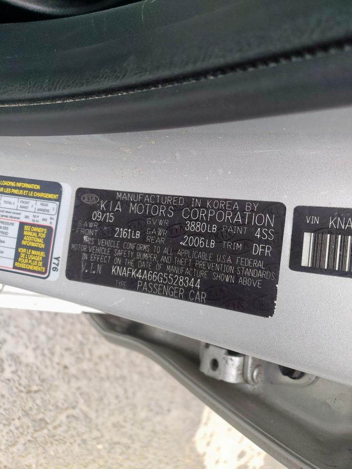 Photo 10 from auction – 2016 KIA FORTE LX with VIN KNAFK4A66G5528344