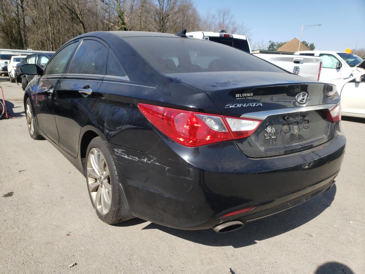 Photo 16 from auction – 2011 HYUNDAI SONATA SE with VIN 5NPEC4AB3BH317670