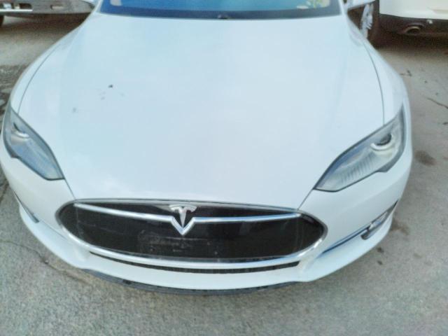 Photo 7 from auction – 2013 TESLA MODEL S with VIN 5YJSA1DN4DFP13699