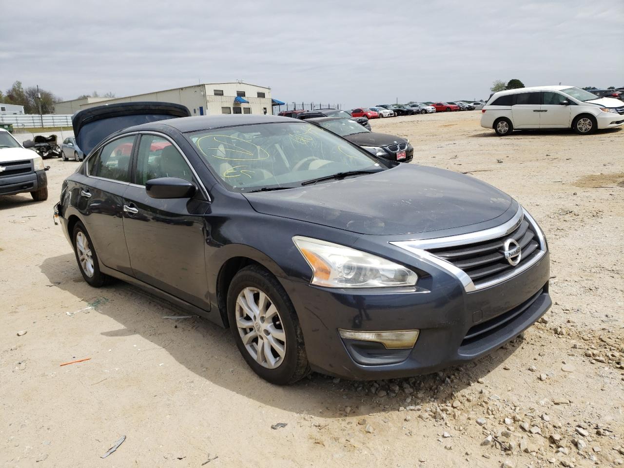 NISSAN ALTIMA 2.5 2015 with VIN 1N4AL3AP5FC105283 - Photo from auction