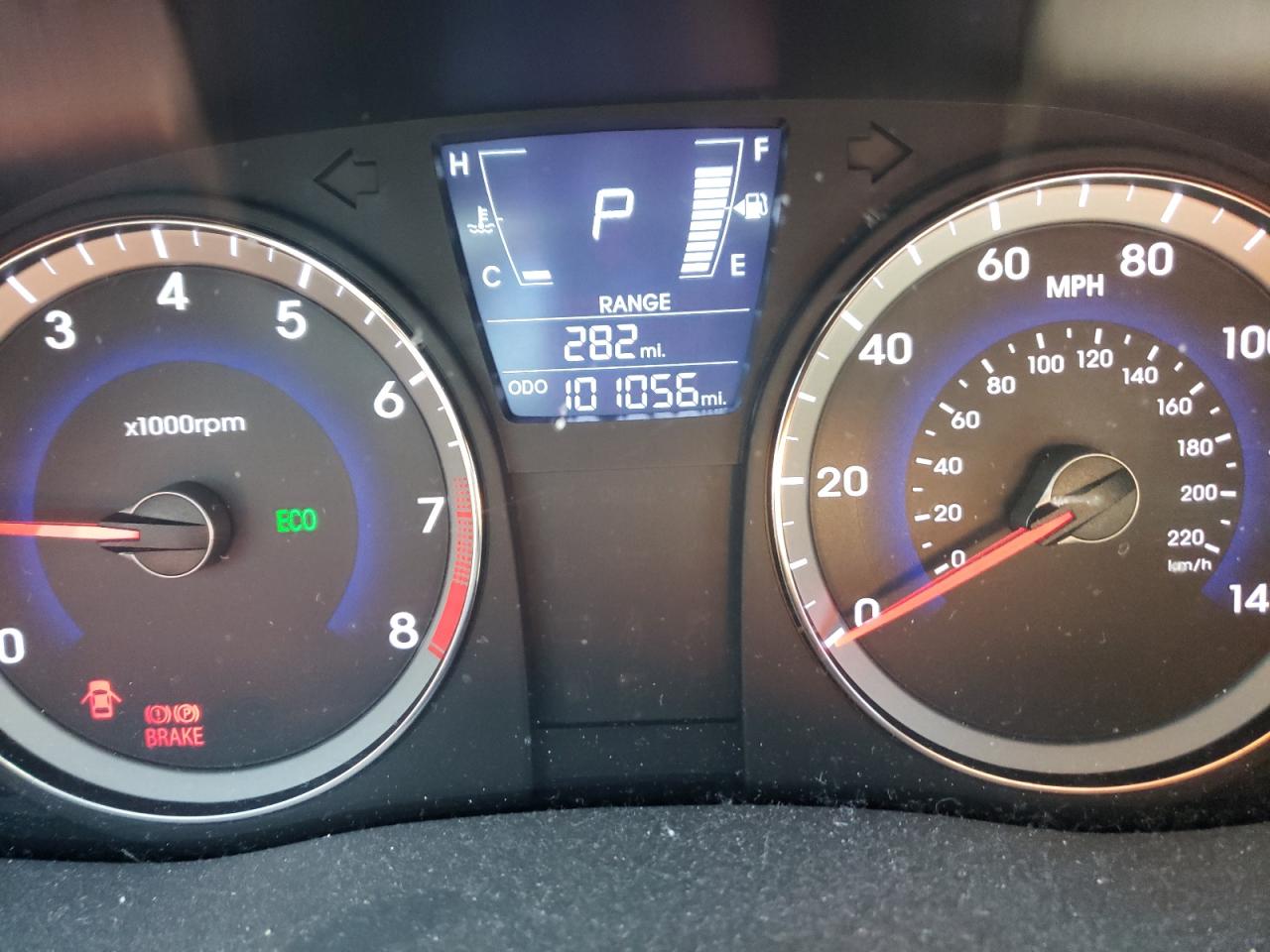 Photo 8 from auction – 2012 HYUNDAI ACCENT GLS with VIN KMHCT4AEXCU153211