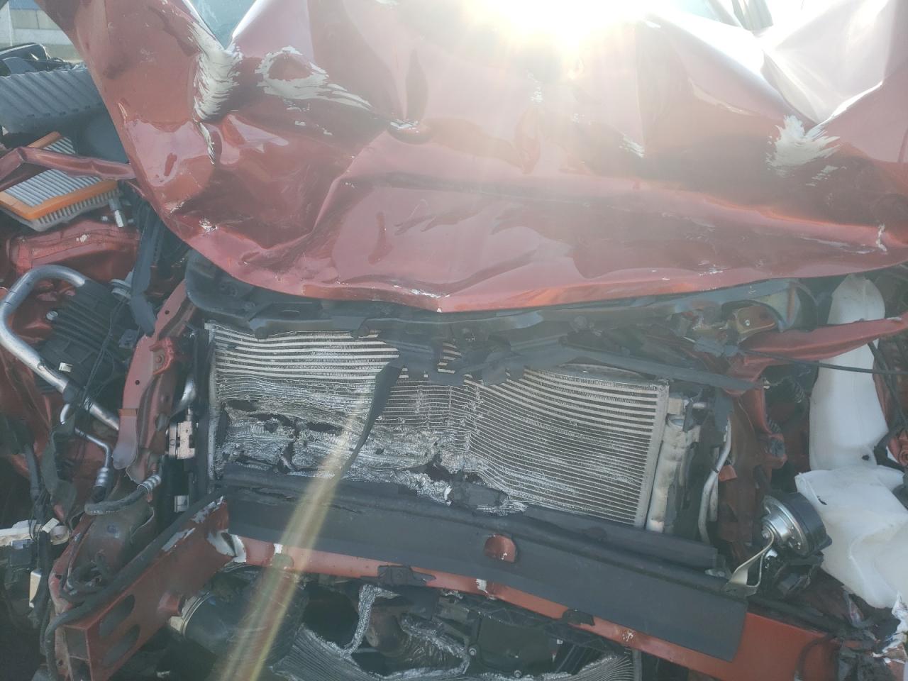 Photo 7 from auction – 2020 CHEVROLET EQUINOX LT with VIN 2GNAXJEV1L6166606