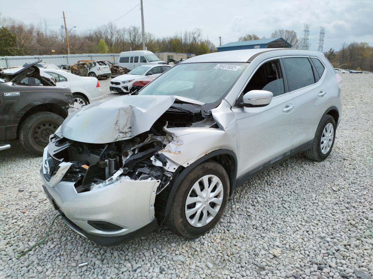 Photo 2 from auction – 2015 NISSAN ROGUE S with VIN 5N1AT2ML7FC830649