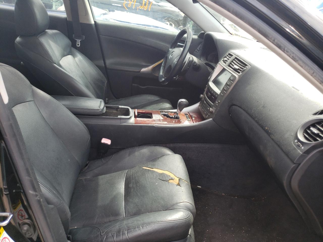 Photo 5 from auction – 2007 LEXUS IS 250 with VIN JTHBK262X72037450