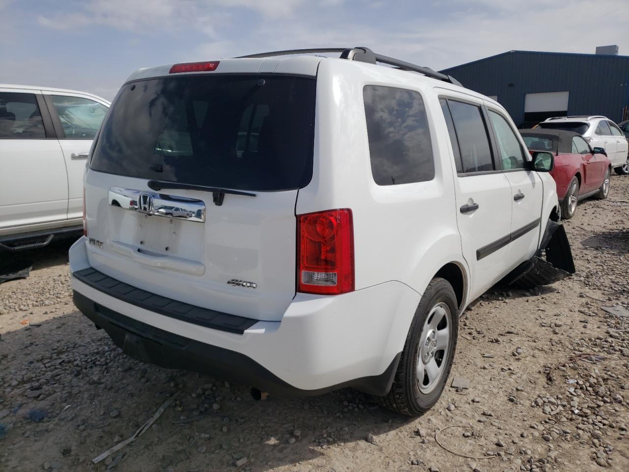 Photo 4 from auction – 2013 HONDA PILOT LX with VIN 5FNYF4H29DB081652