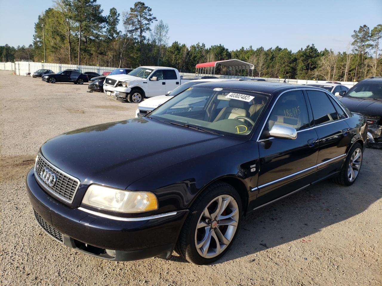 Zdjęcie 2 z aukcji – 2002 AUDI S8 QUATTRO z VIN WAUGU44D42N008466