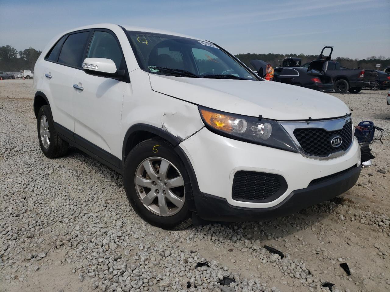KIA SORENTO BA 2011 with VIN 5XYKT3A10BG156139 - Photo from auction