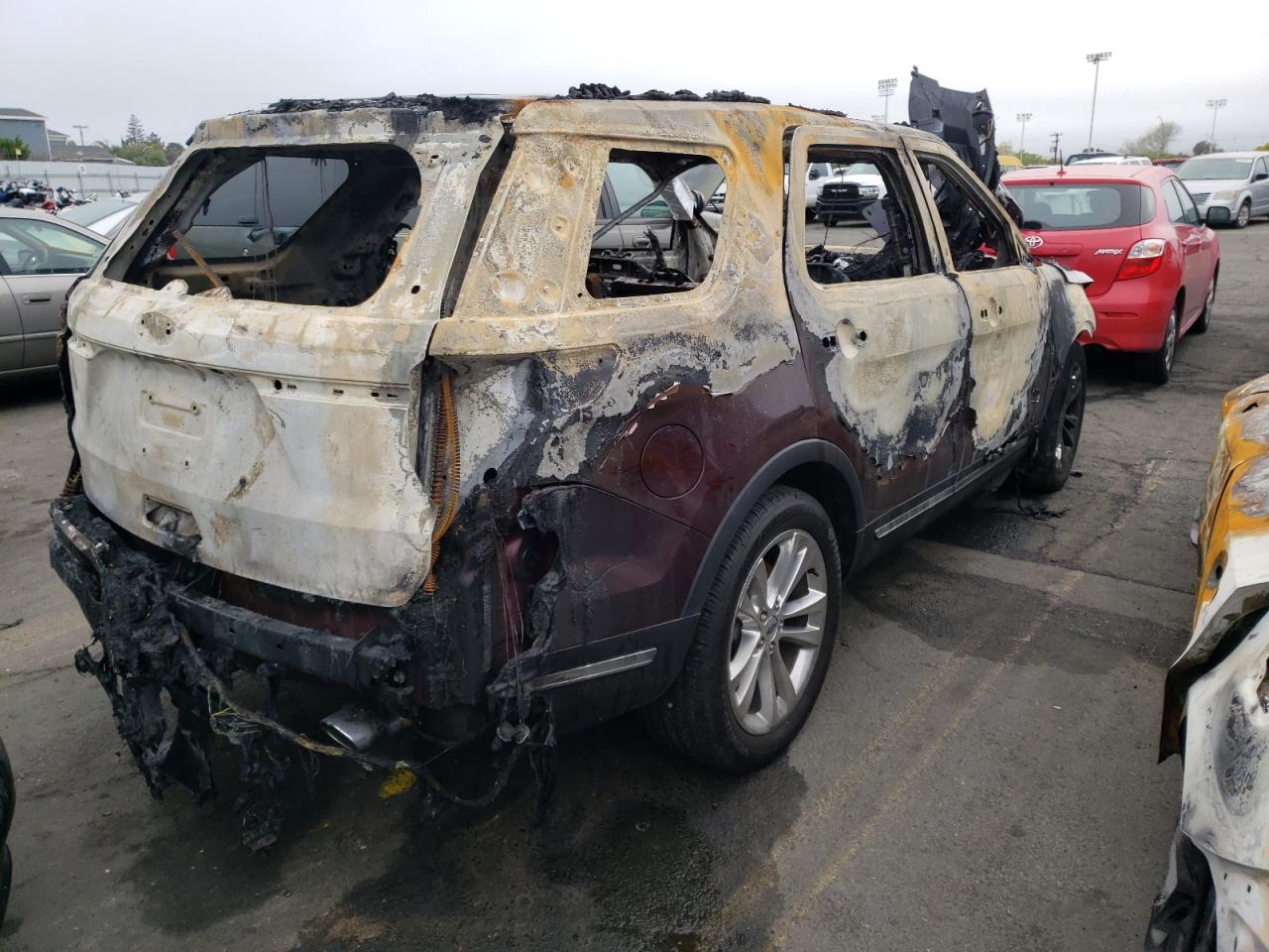 Photo 4 from auction – 2018 FORD EXPLORER L with VIN 1FM5K8F8XJGB66025