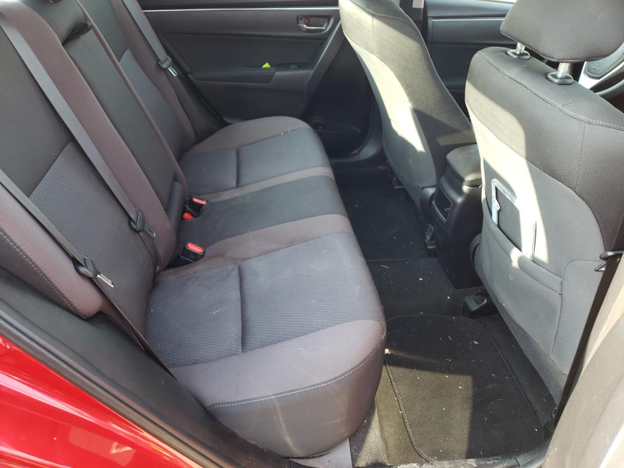 Photo 6 from auction – 2018 TOYOTA COROLLA L with VIN 2T1BURHE8JC067017