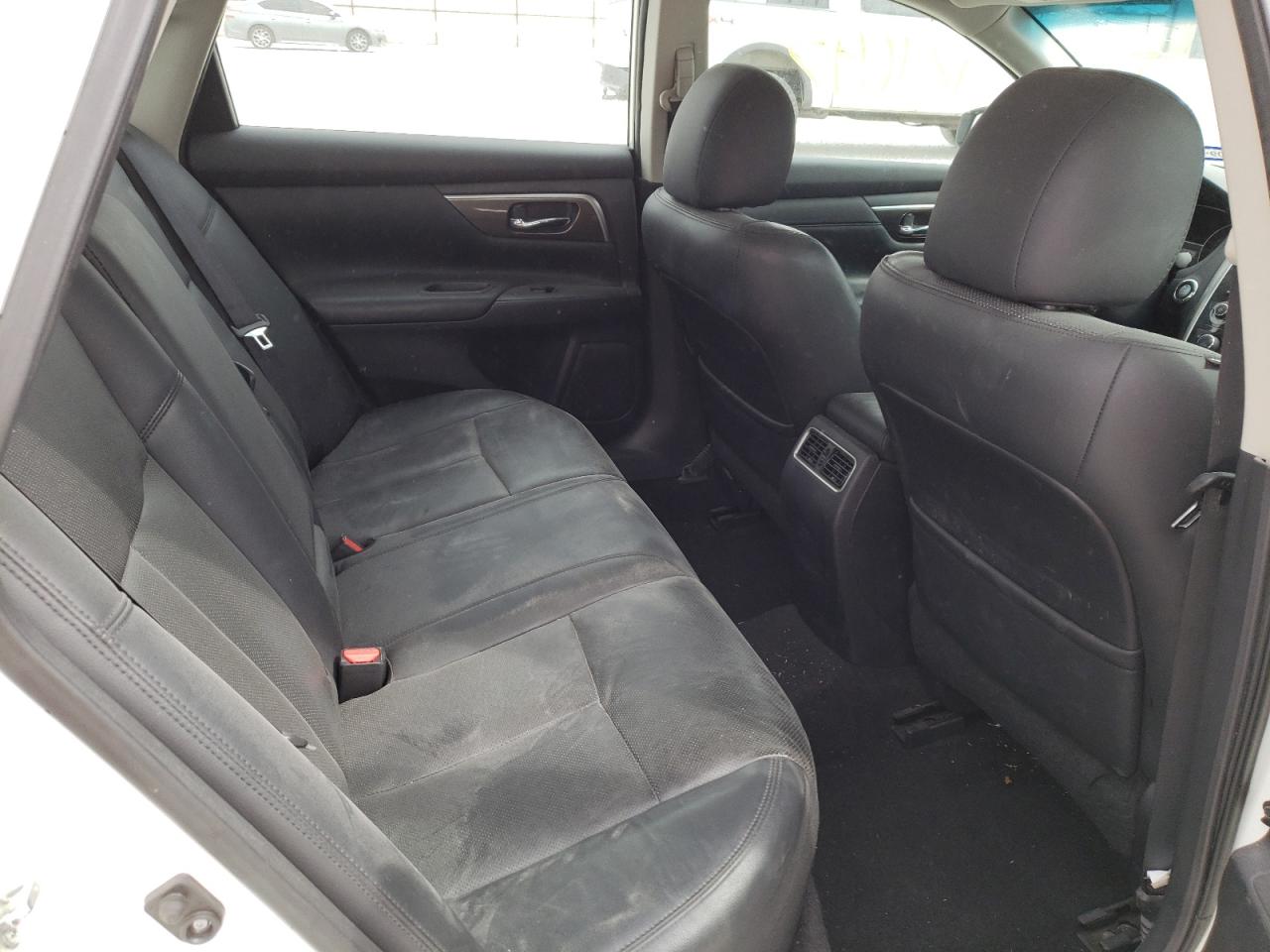 Zdjęcie 6 z aukcji – 2015 NISSAN ALTIMA 2.5 z VIN 1N4AL3AP1FN366558