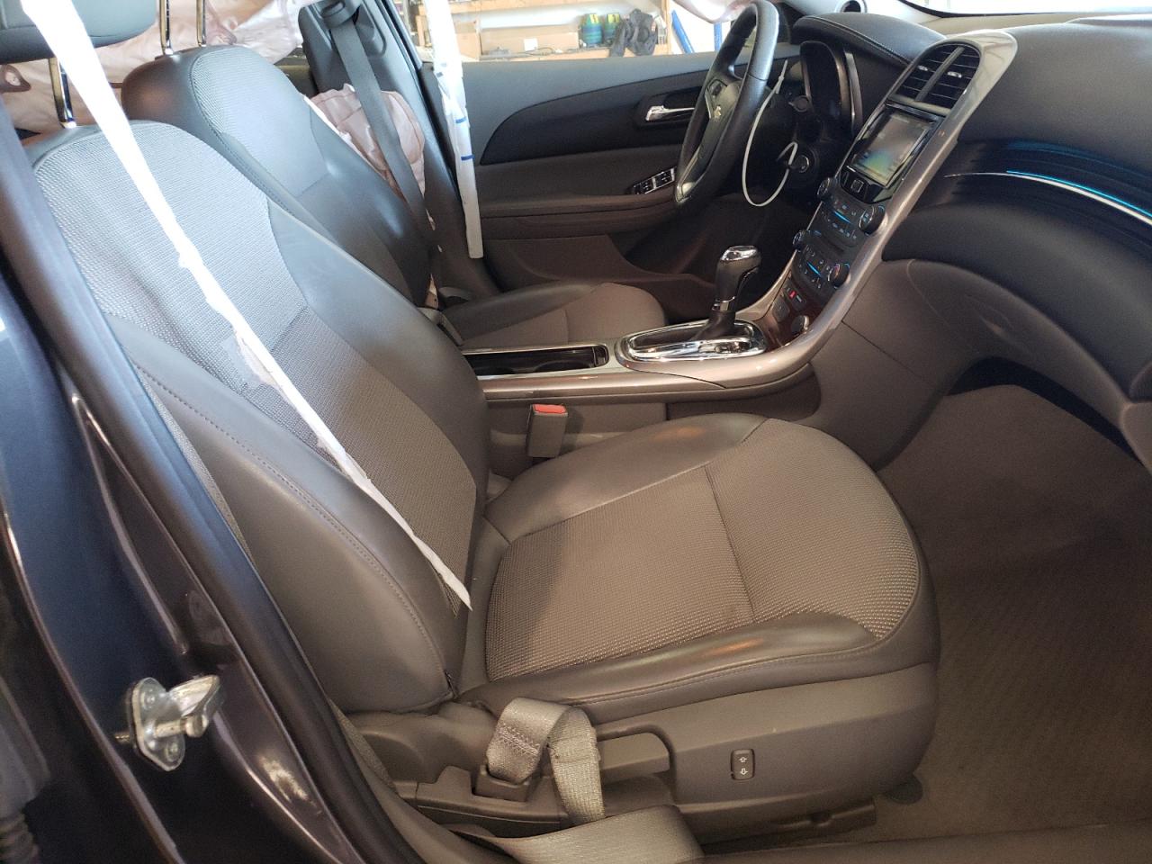 Photo 5 from auction – 2013 CHEVROLET MALIBU 1LT with VIN 1G11C5SA4DF312204