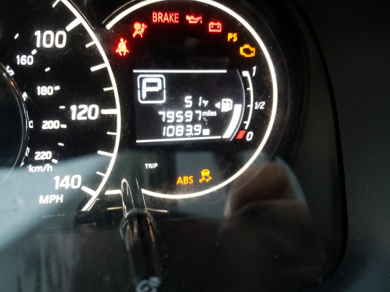 Photo 8 from auction – 2016 NISSAN VERSA NOTE with VIN 3N1CE2CP9GL355915