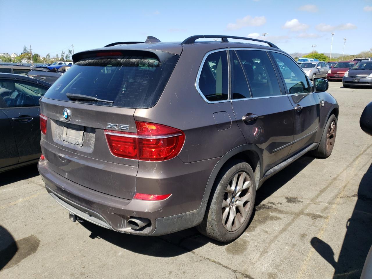 Photo 4 from auction – 2013 BMW X5 XDRIVE3 with VIN 5UXZV4C57D0B08730