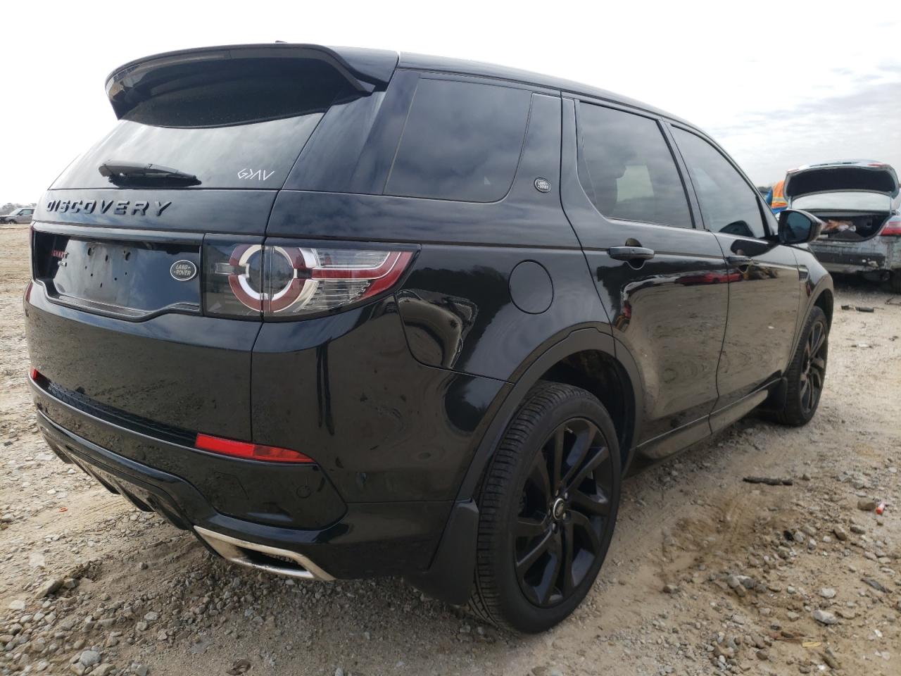 Photo 4 from auction – 2017 LAND ROVER DISCOVERY with VIN SALCR2BG0HH651286