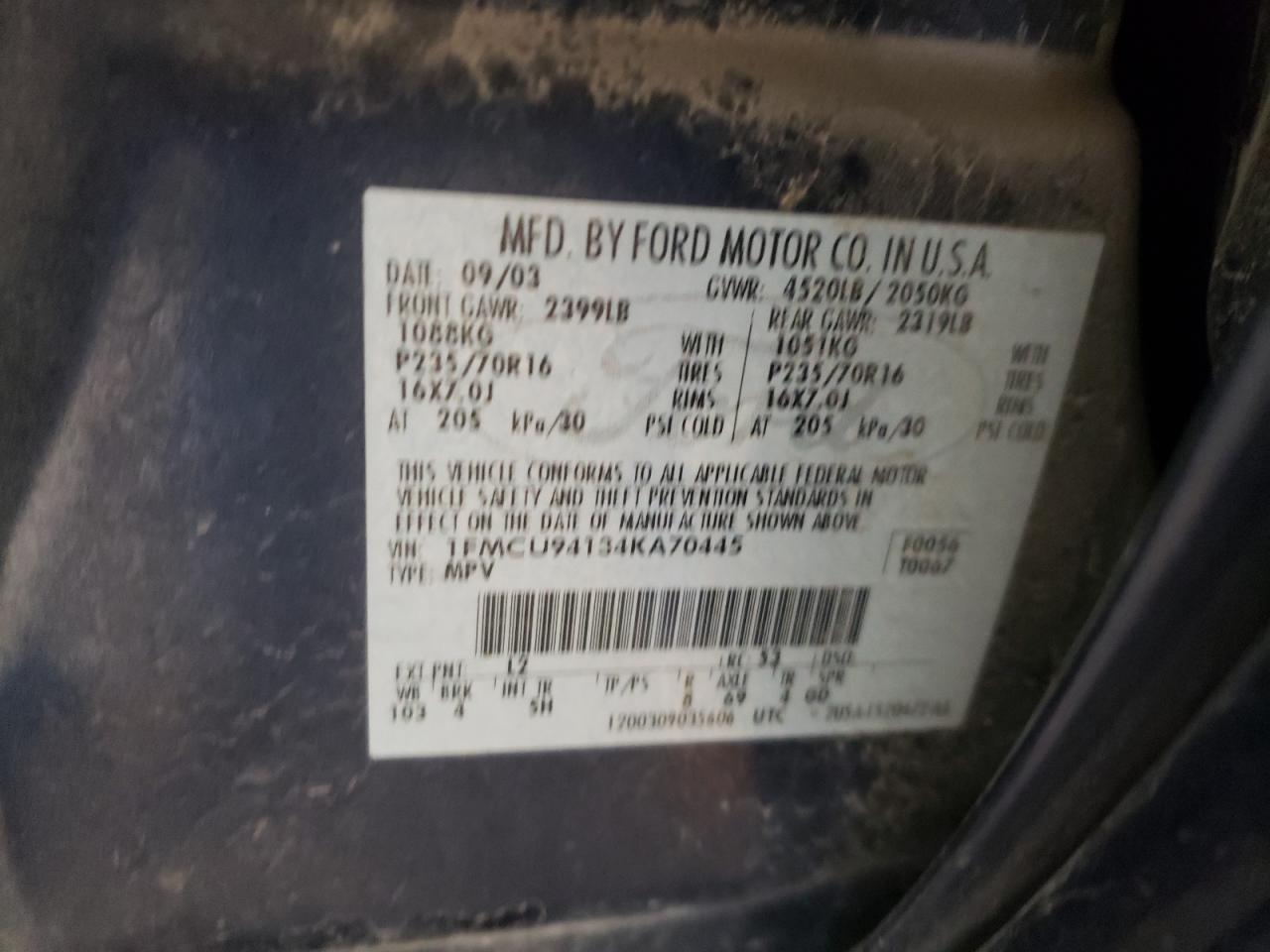 Photo 10 from auction – 2004 FORD ESCAPE LIM with VIN 1FMCU94134KA70445