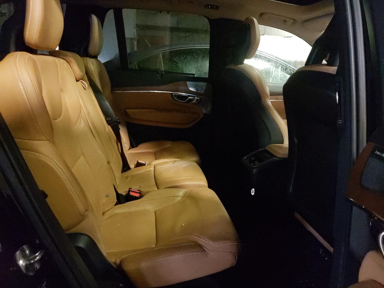 Photo 6 from auction – 2016 VOLVO XC90 T6 with VIN YV4A22PL4G1028475