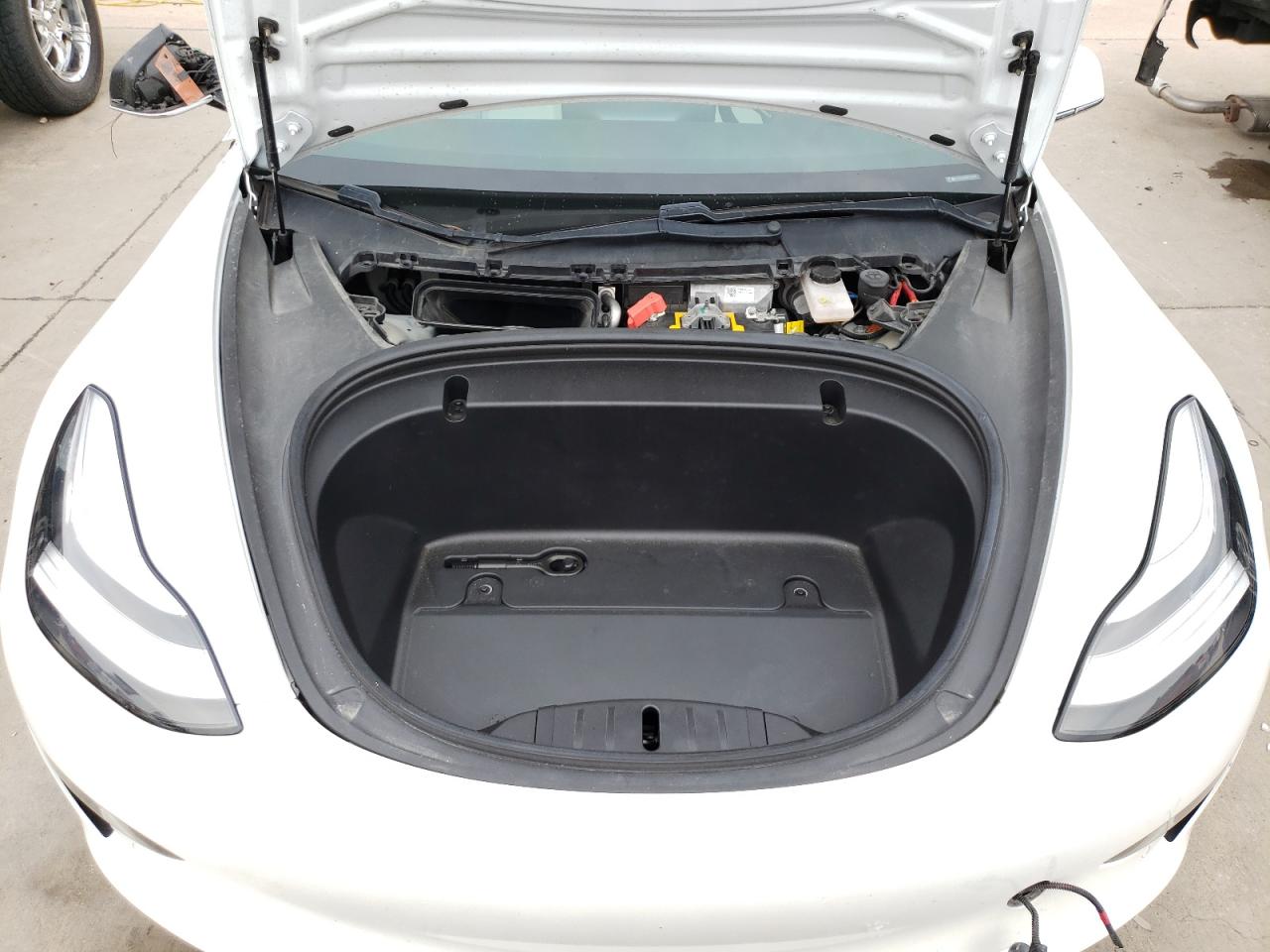 Photo 7 from auction – 2020 TESLA MODEL 3 with VIN 5YJ3E1ECXLF642027